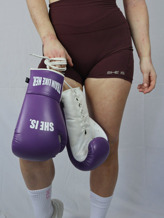 SIGNATURE SPORTS SHORTS
